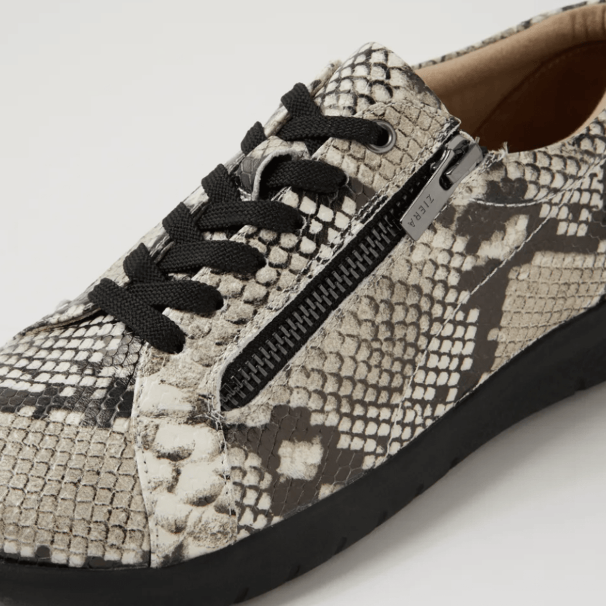 Ziera Solar Blk/Wht/Snake XF-ZR - My Shoe Specialist & My School Shoes